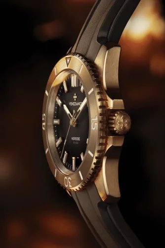 Gouden herenhorloge van Venezianico met rubberen band Nereide Bronzo 42MM Automatic