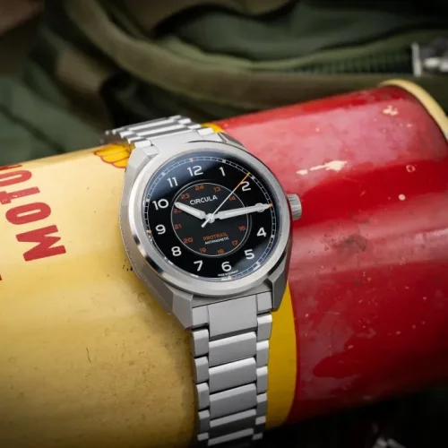 Strieborné pánske hodinky Circula Watches s ocelovým pásikom ProTrail - Black 40MM Automatic