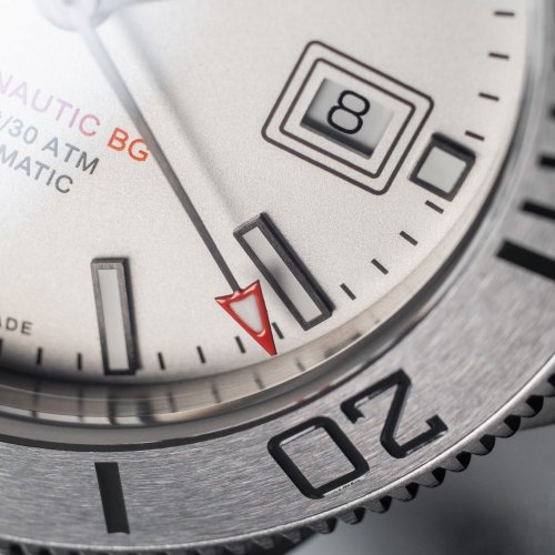 Strieborné pánske hodinky Davosa s oceľovým pásikom Argonautic BG Mesh - Silver 43MM Automatic