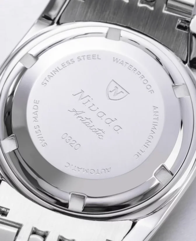 Herrenuhr aus Silber Nivada Grenchen mit Stahlband Antarctic Spider Salmon Date 32042A04 38MM Automatic